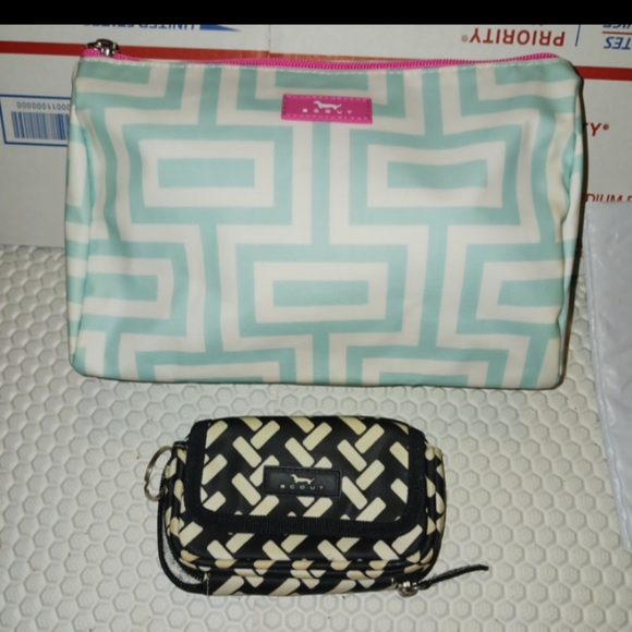 Scout Mint and Black Patterned Cosmetic Bag And Wallet - Picture 1 of 8